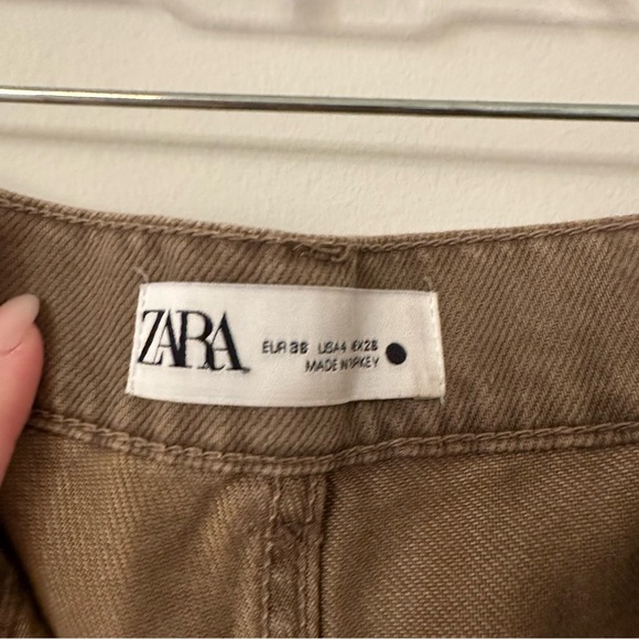 Zara High Rise Wide/Straight Leg Jeans - Picture 3 of 4